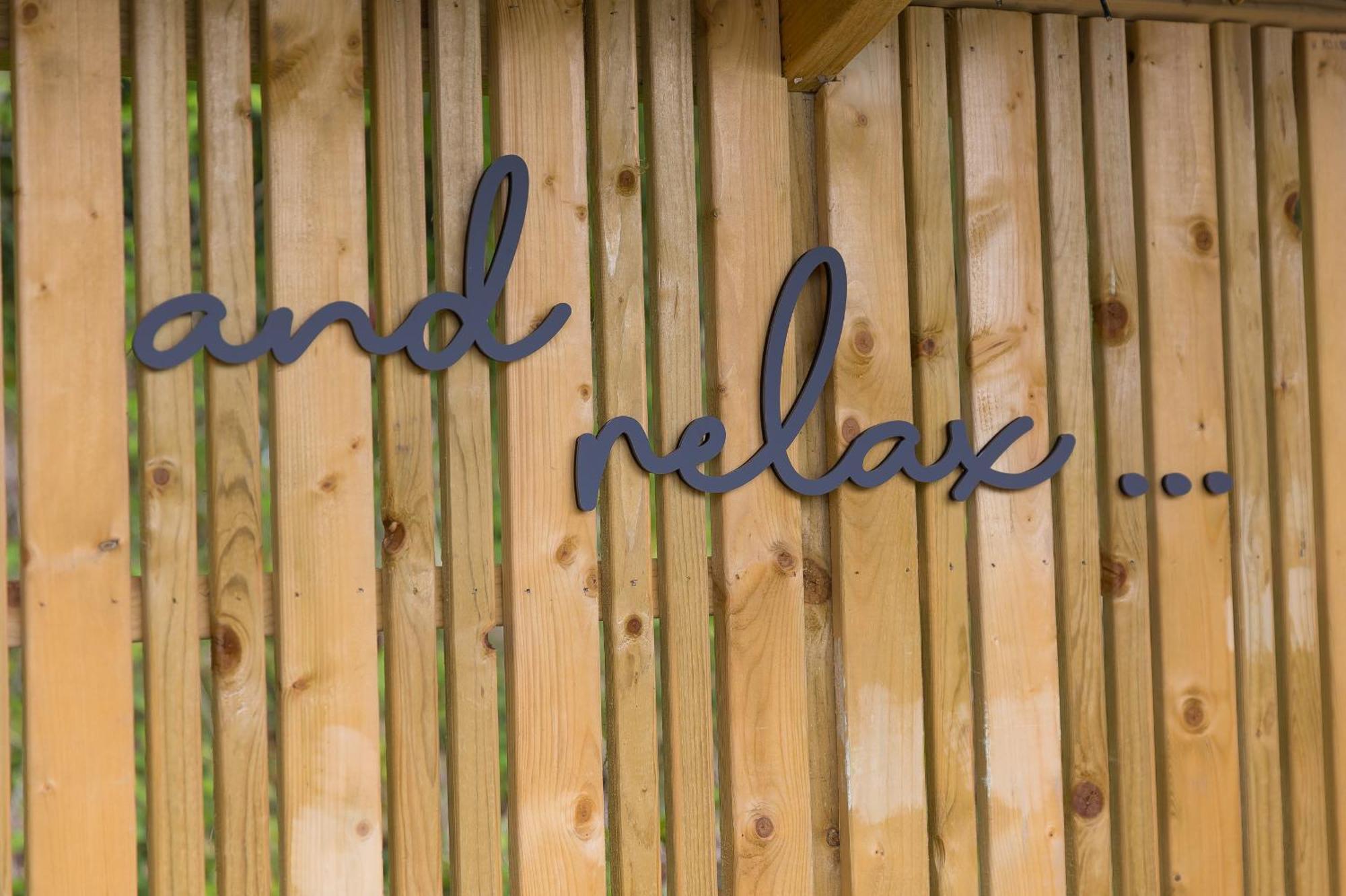 Lazy Lodge Redruth Exterior foto
